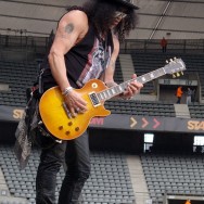 100618_020_slash_paris