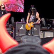 100618_026_slash_paris